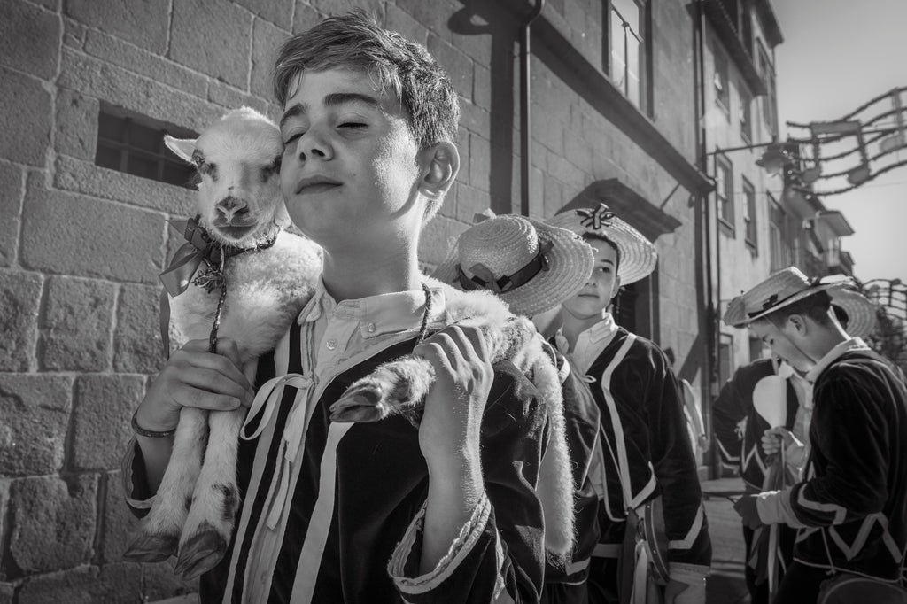 Hispania Sacra – konst av Carmenchu Alemán